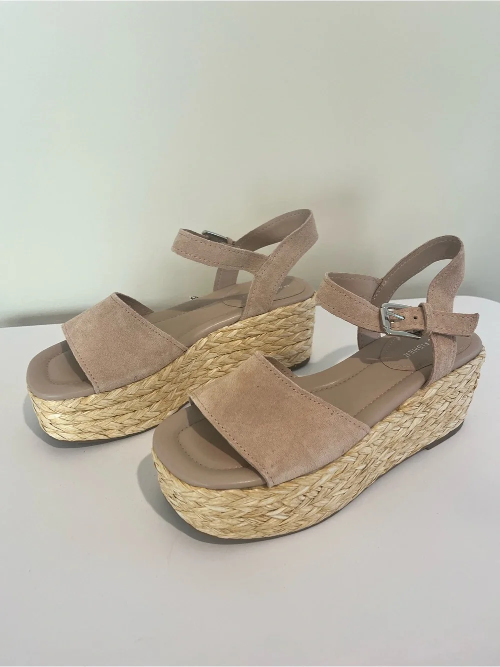 Marc Fisher Jellard Natural Platform Wedge Espadrille Sandals Women’s Size 10